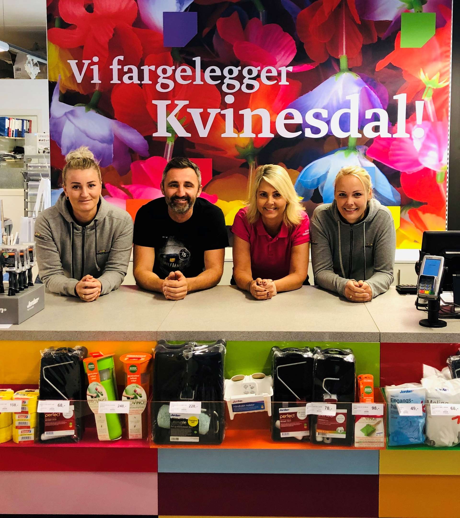 Fargerike Kvinesdal