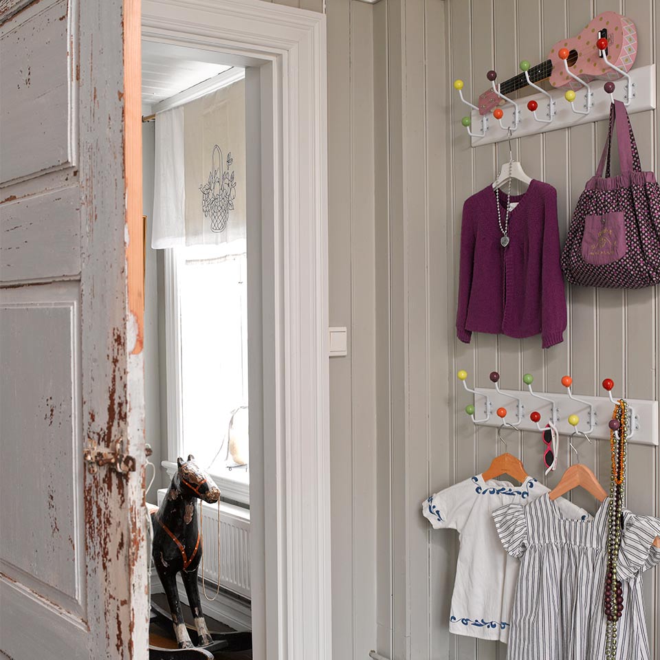 Gammel dør beholdt i oppusset gang