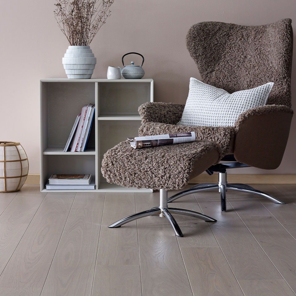 Lyst parkettgulv stue