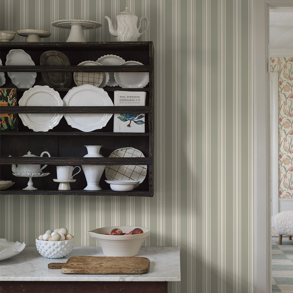 Stormønstret tapet kjøkken