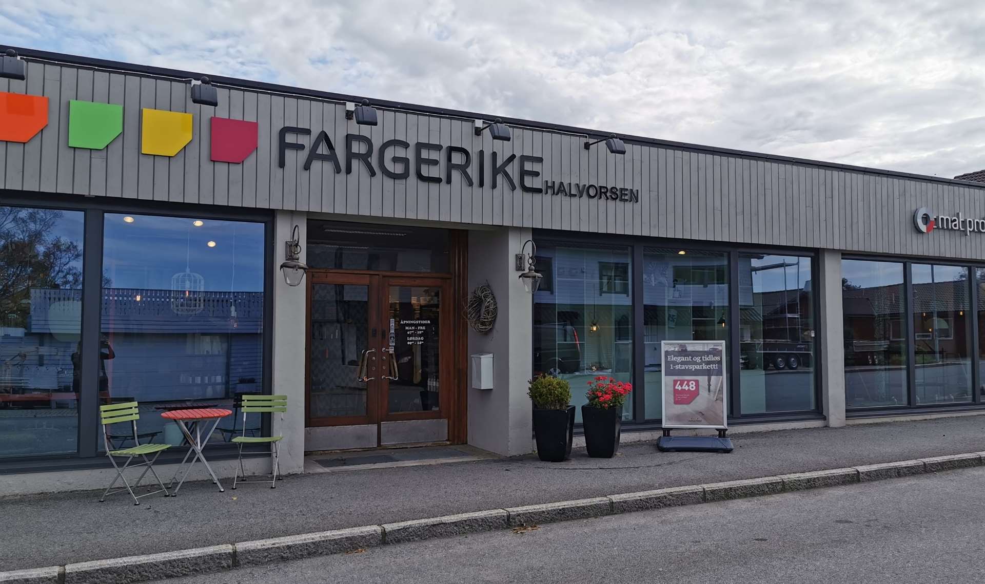 Fargerike Halvorsen