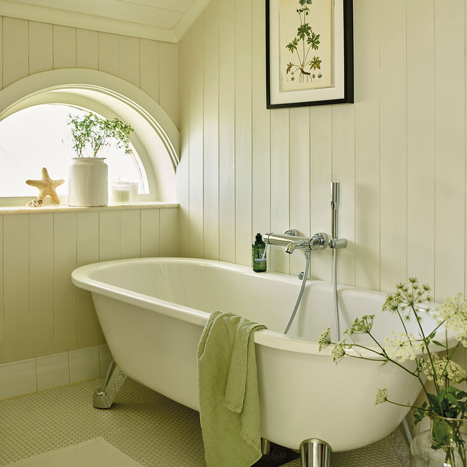 Delikat bad Årets Farge