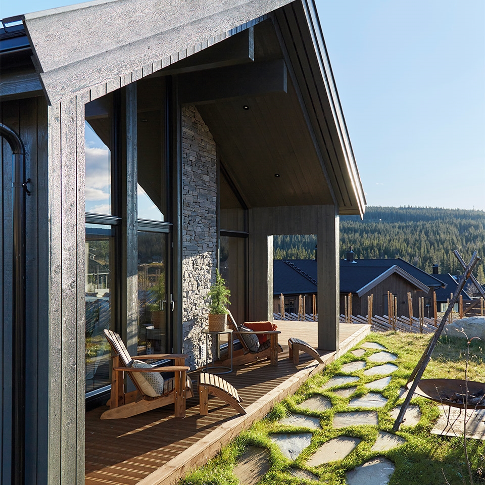 Bastant farge beis hytte