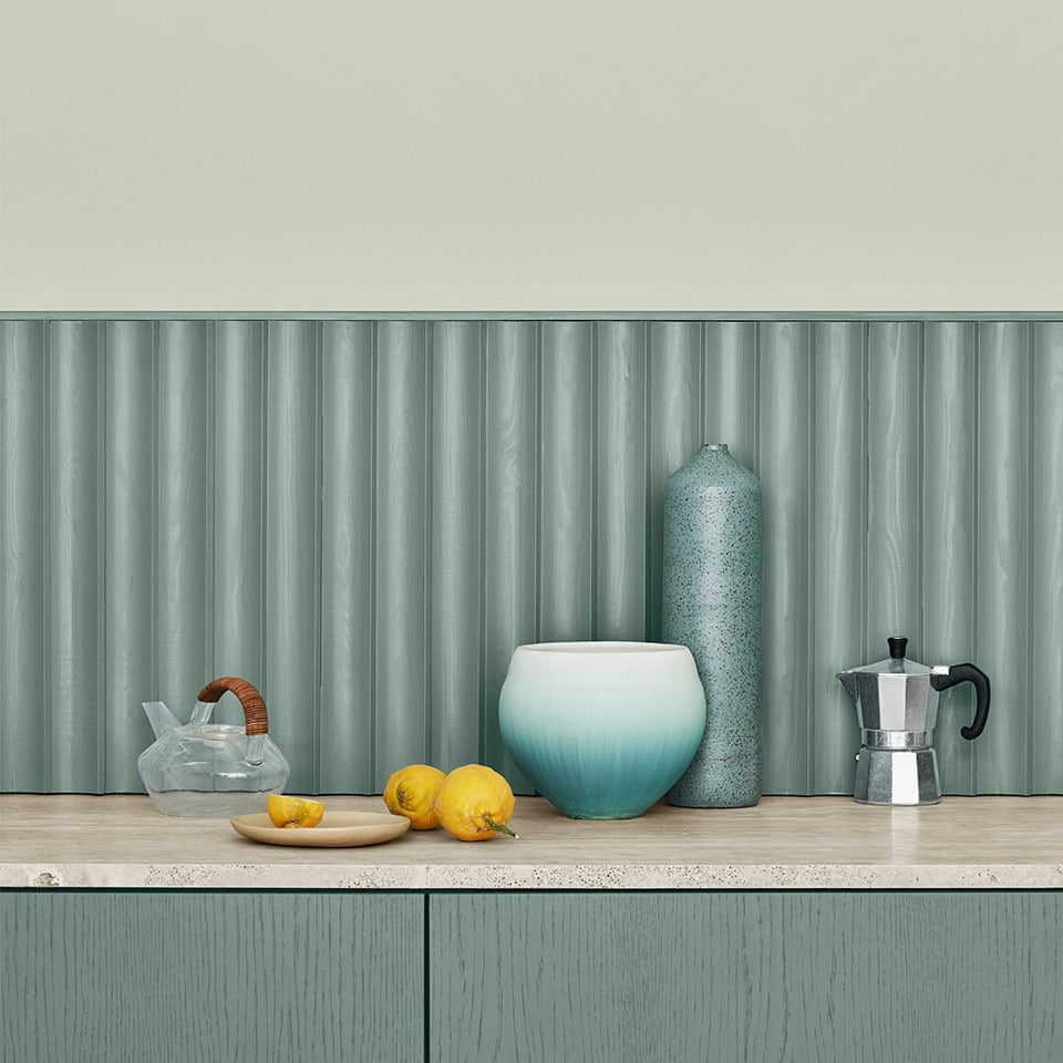 jotun lady cityscape