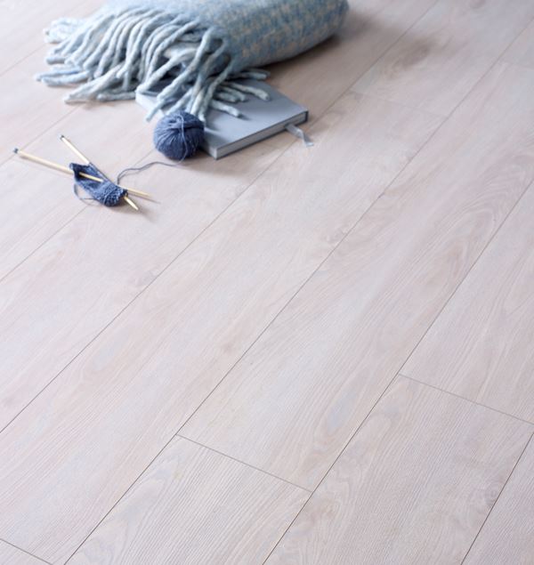 Kronotex Exquisit Plus 4694 Madrid Oak Laminatgulv