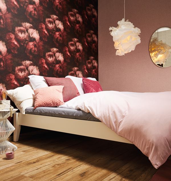 Storeys New Walls 373924