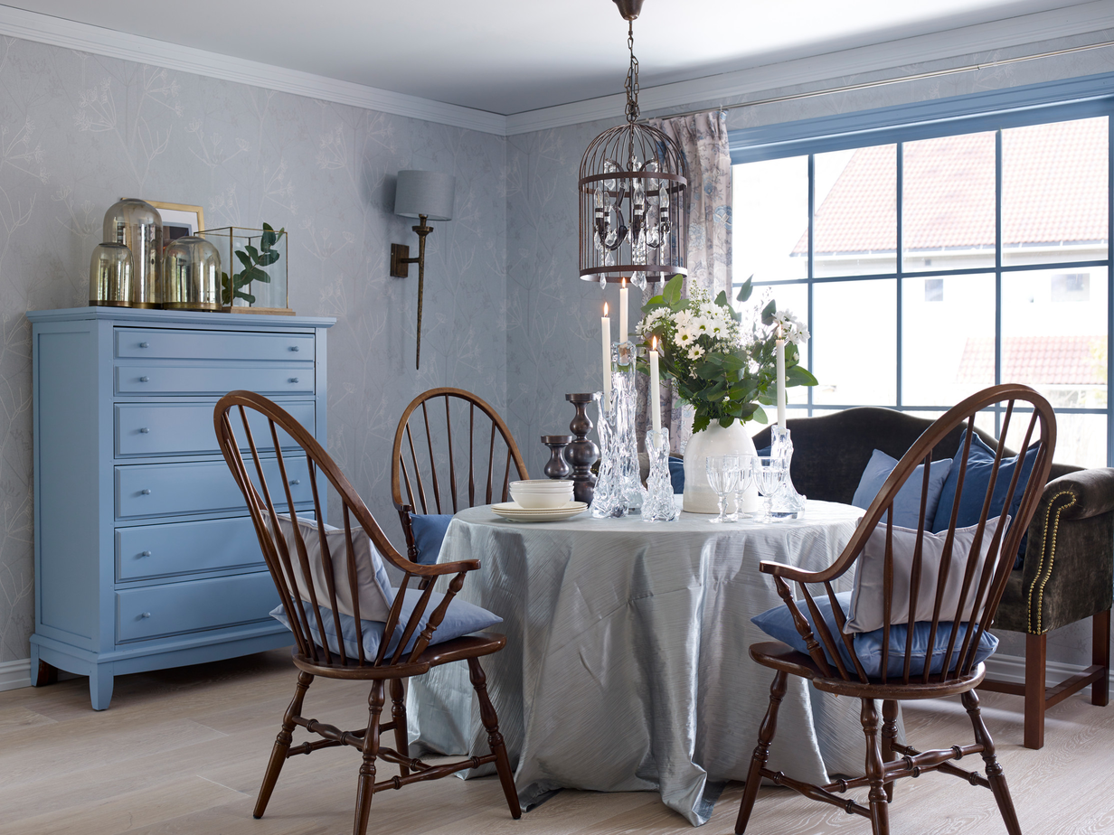 Fargerike tapet ÅF 18 (2).jpg