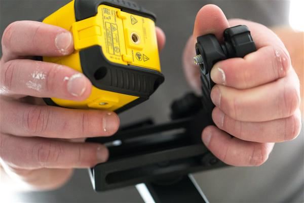 Stanley Kysslinjelaser Cubix m/stativ