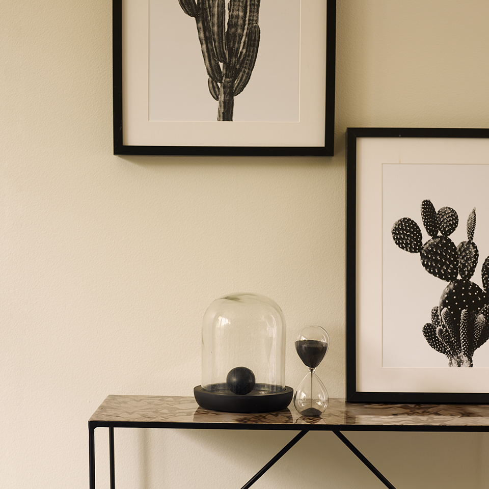 Off White FR1500 960.jpg