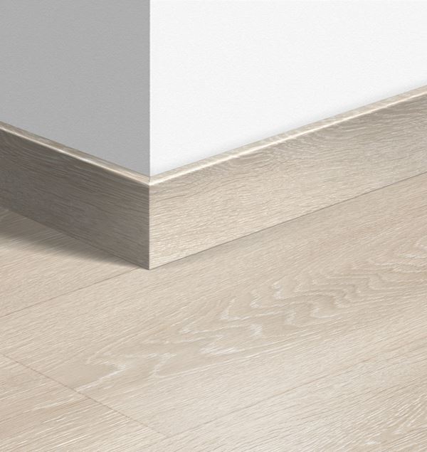 Quick-Step Qs Sokkellist MDF Valley Oak Light Beige 2400x12x58