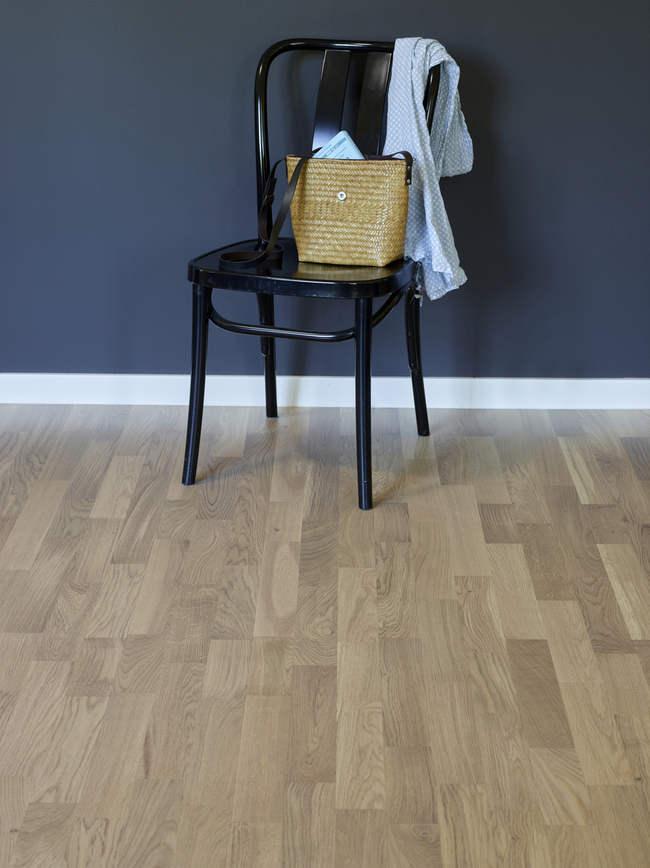 Saga Classic Hvit Eik Parkett