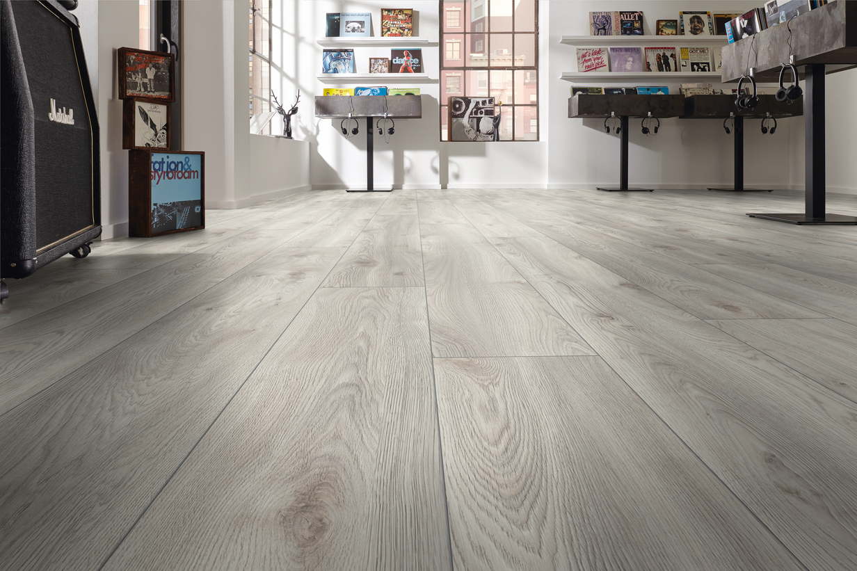 Kronotex Mammut Plus 4797 Highland Oak Silver Laminatgulv