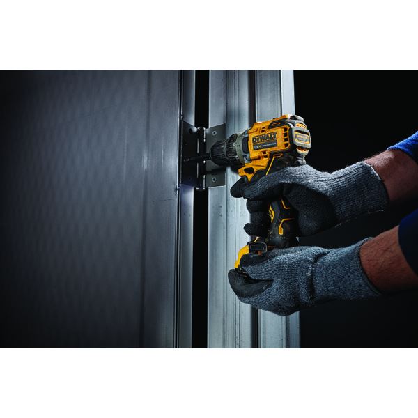 DeWalt Drill XR Kompakt 12V 2X2,0AH