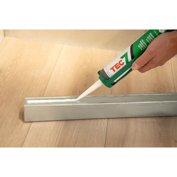 Novatech Tec7 Lim / Tett / Fugemasse Hvit 310 ml