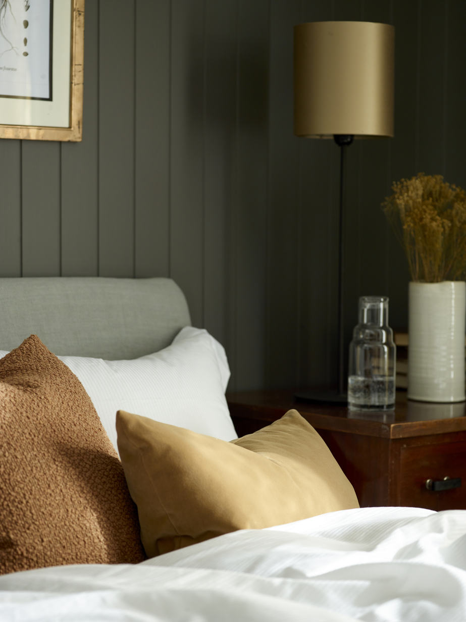 Fargerike Kaldt-varmt soverom 05.jpg