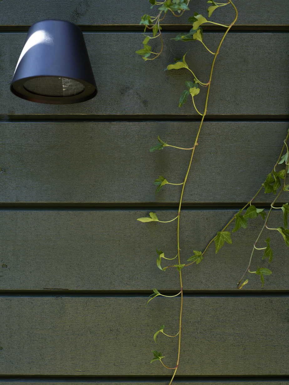 Fargerike panel eksteriør FR5011 skoggrønn 02.jpg