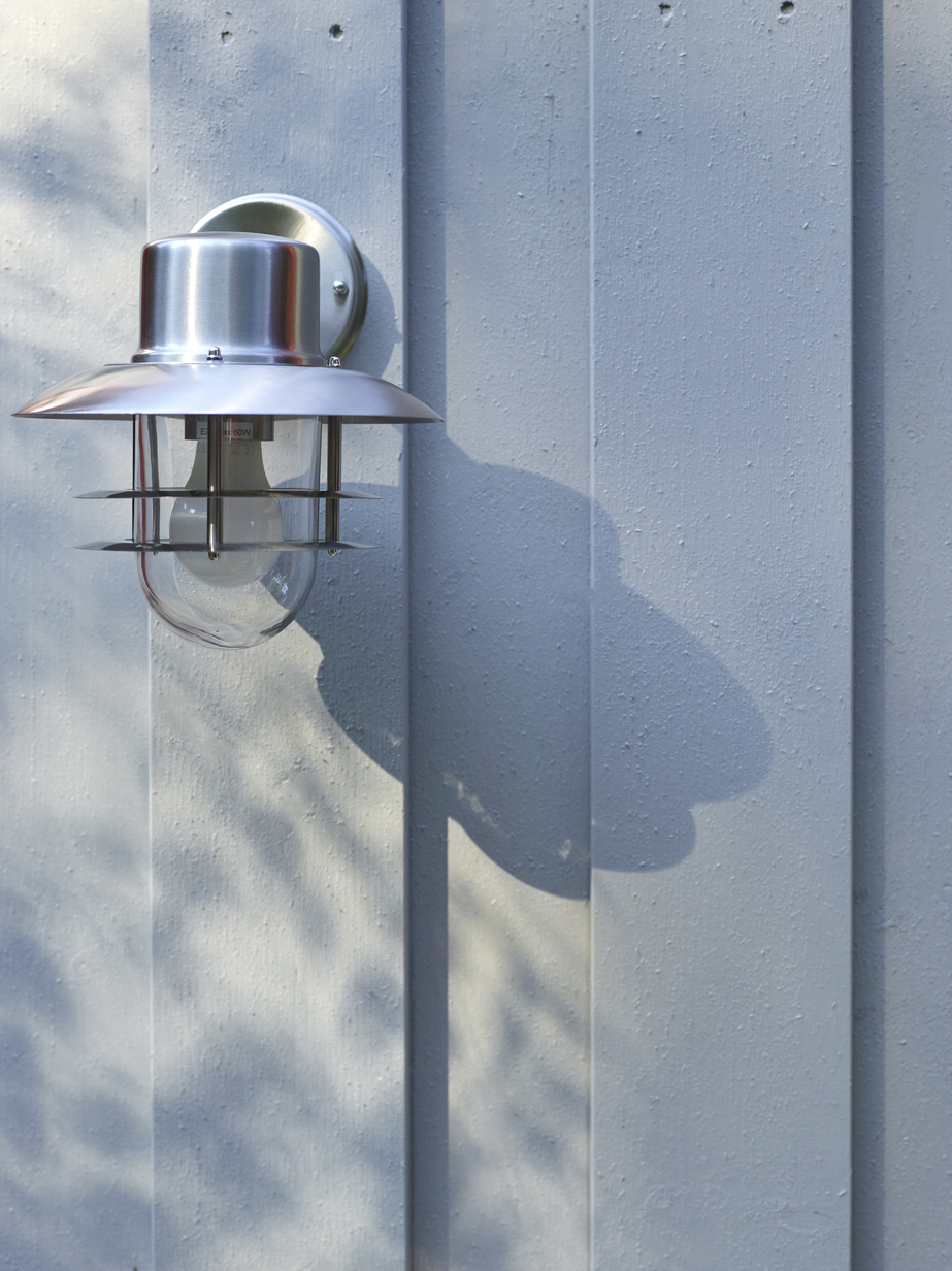 Fargerike panel eksteriør FR6220 Rullesteingrå 02.jpg