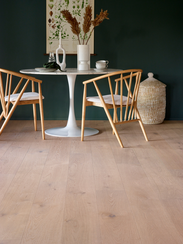 Saga Hardwood Pure Oksøy Herdet Tregulv
