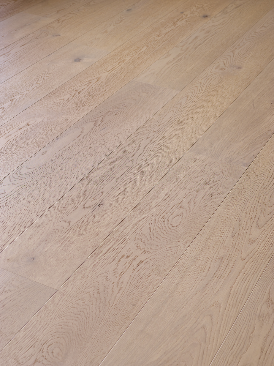 Saga Hardwood Pure Oksøy Herdet Tregulv