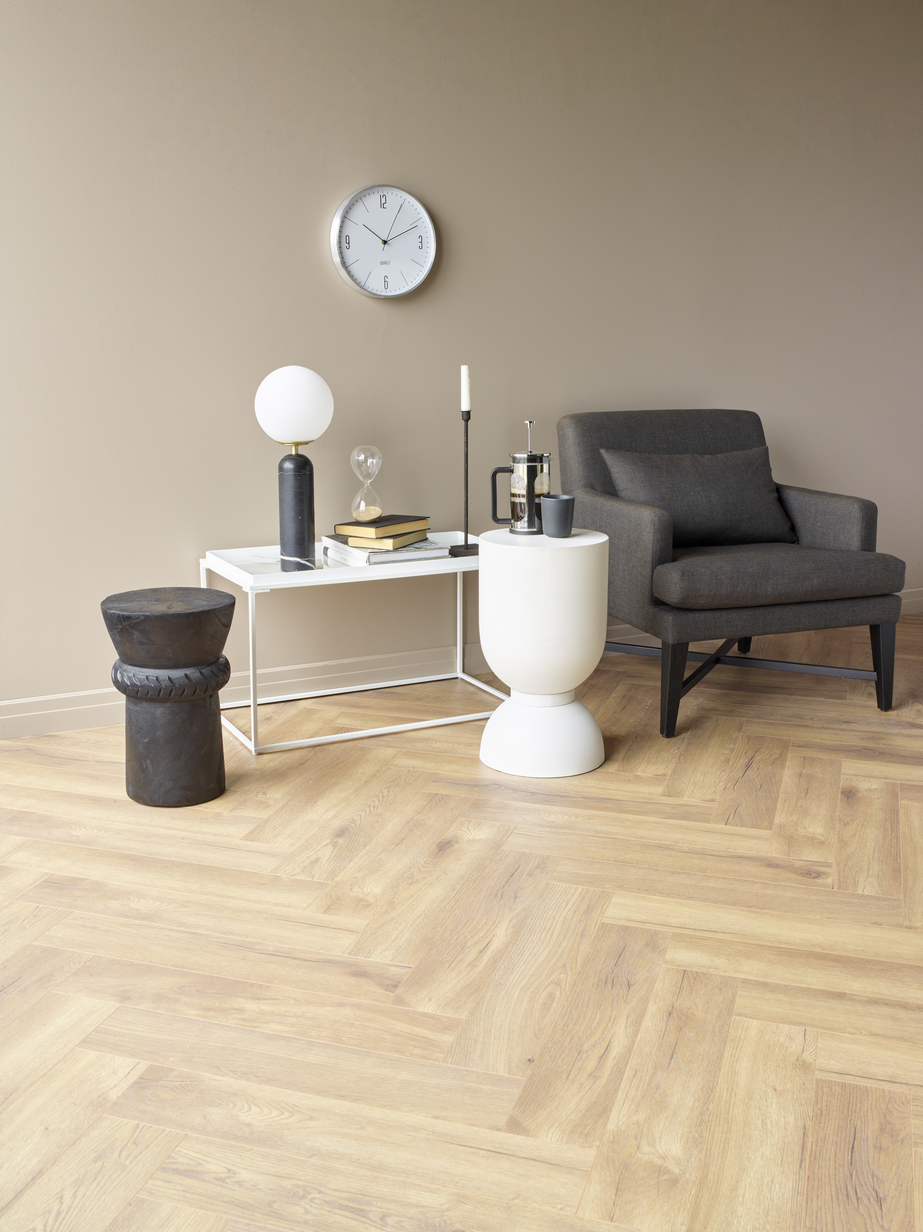 Kronotex Herringbone 4764 Treviso Oak Laminatgulv