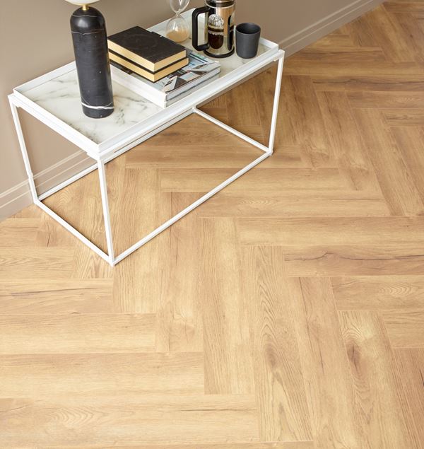 Kronotex Herringbone 4764 Treviso Oak Laminatgulv