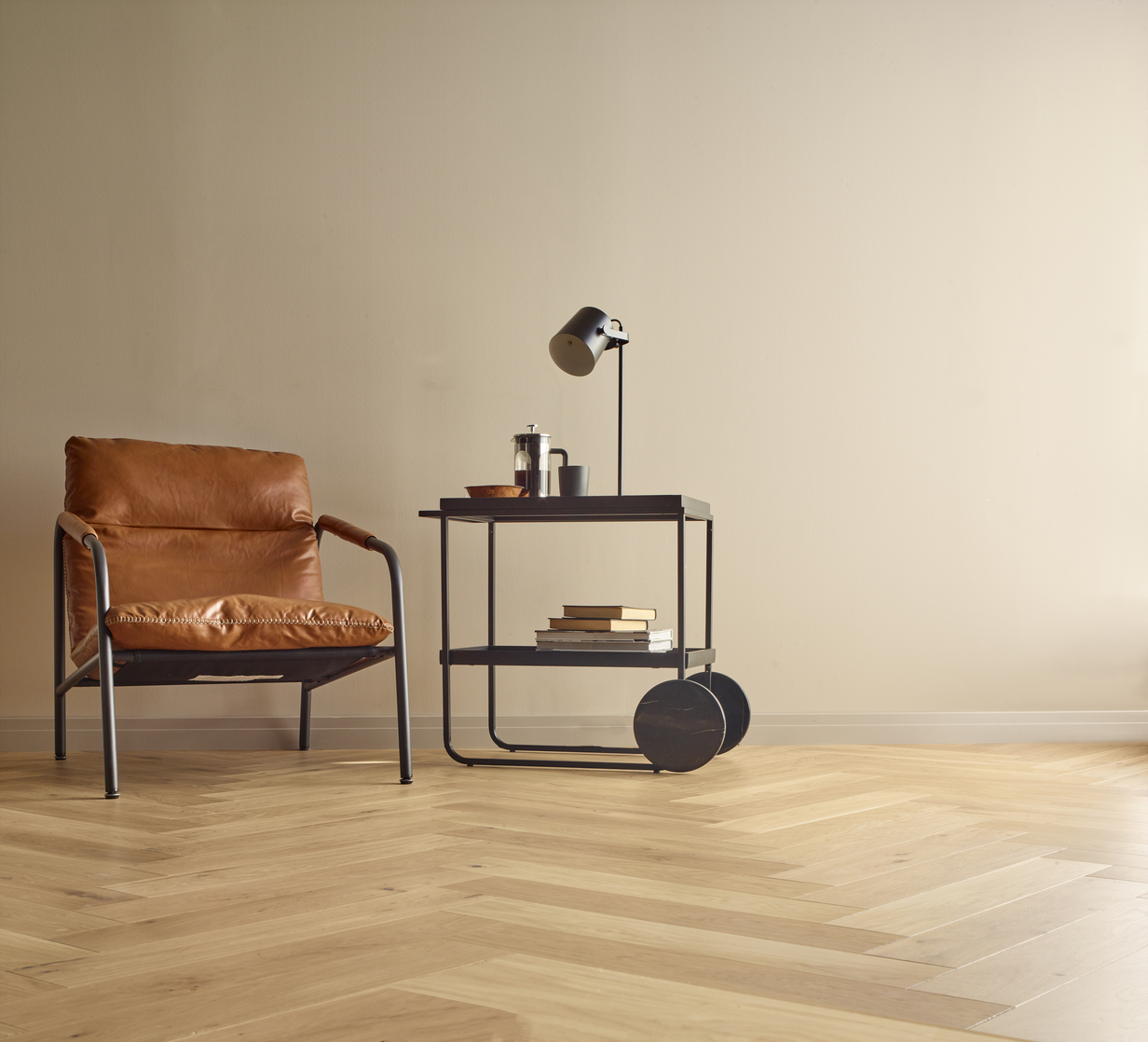 Saga Herringbone Coconut Parkett