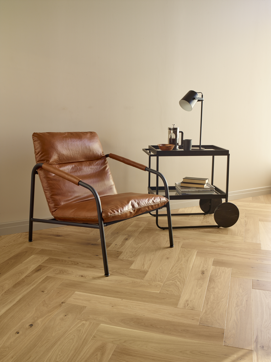 Saga Herringbone Coconut Parkett