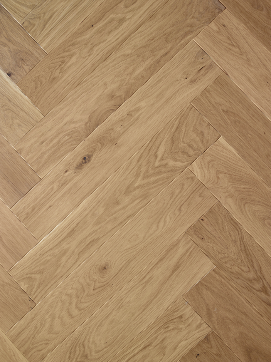 Saga Herringbone Coconut Parkett