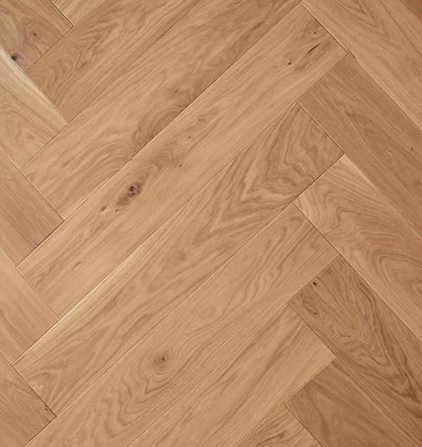 Saga Herringbone Coconut Parkett