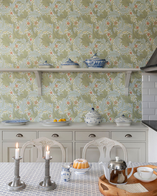 Storeys Hidden Treasures 82012