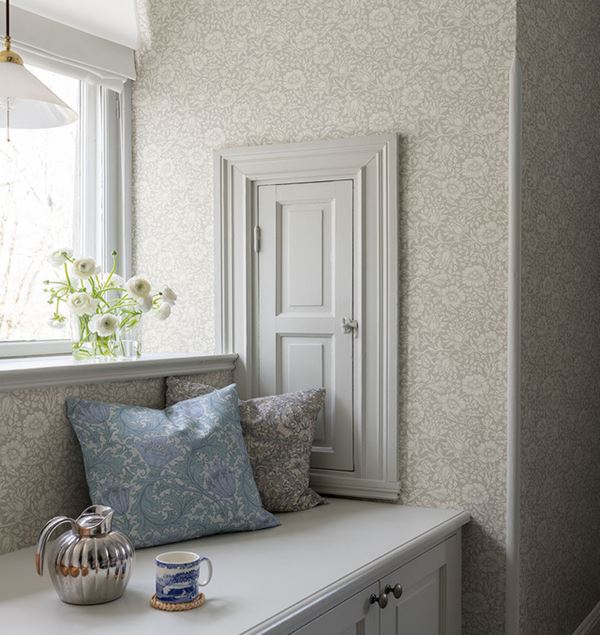 Storeys Hidden Treasures 82038