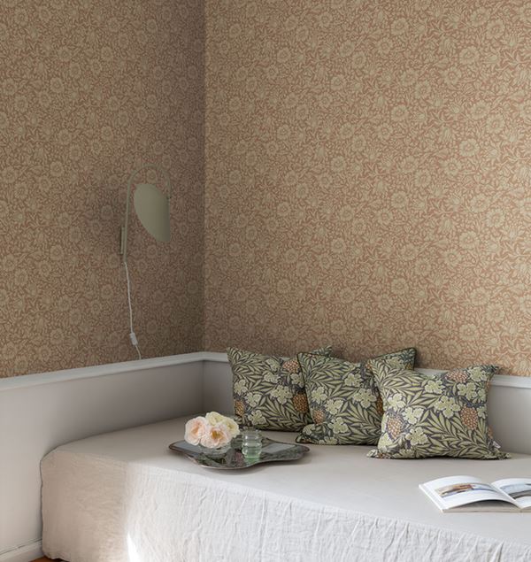 Storeys Hidden Treasures 82040