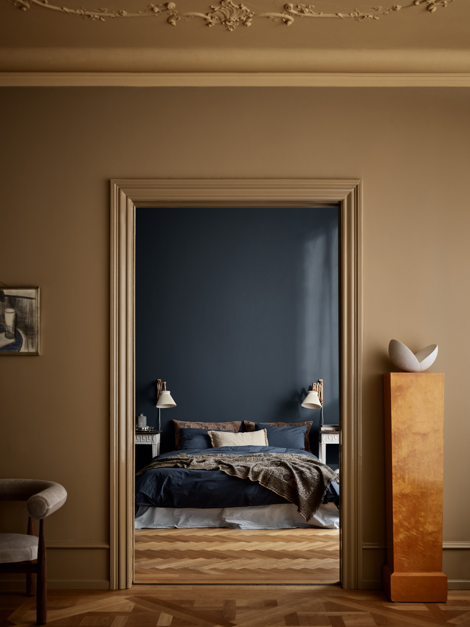 Jotun_Lady_soverom_1799-Spice-Brown​_1909-Kalkoker​_4403-Midnight-Blue.jpg