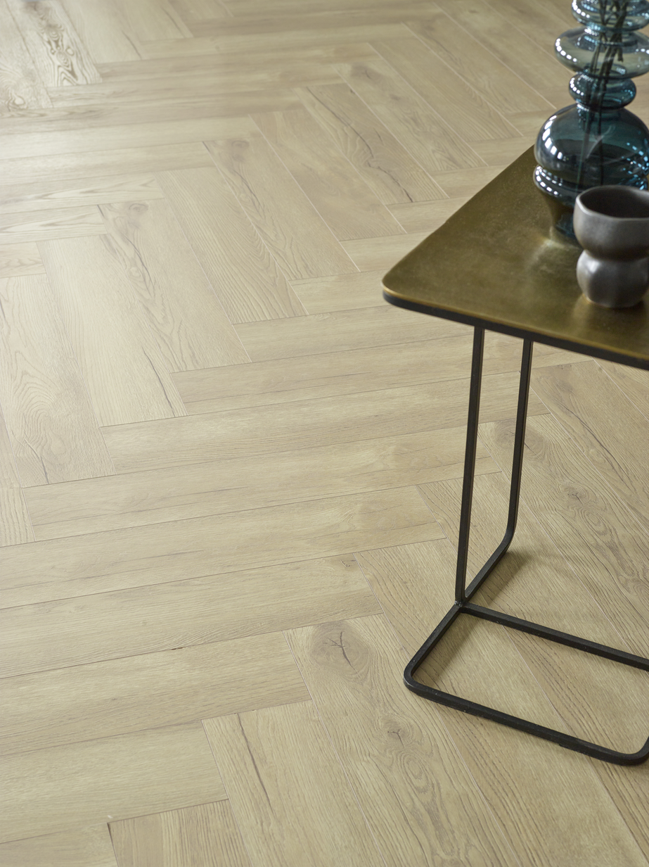 Kronotex Herringbone 3678 Toulouse Oak Laminatgulv