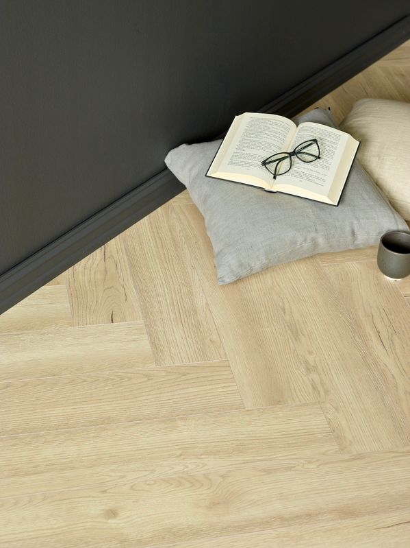 Kronotex Herringbone 3678 Toulouse Oak Laminatgulv