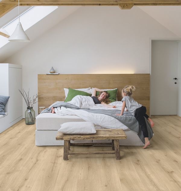 Quick-Step Majestic Desert Oak Light Natural Laminatgulv