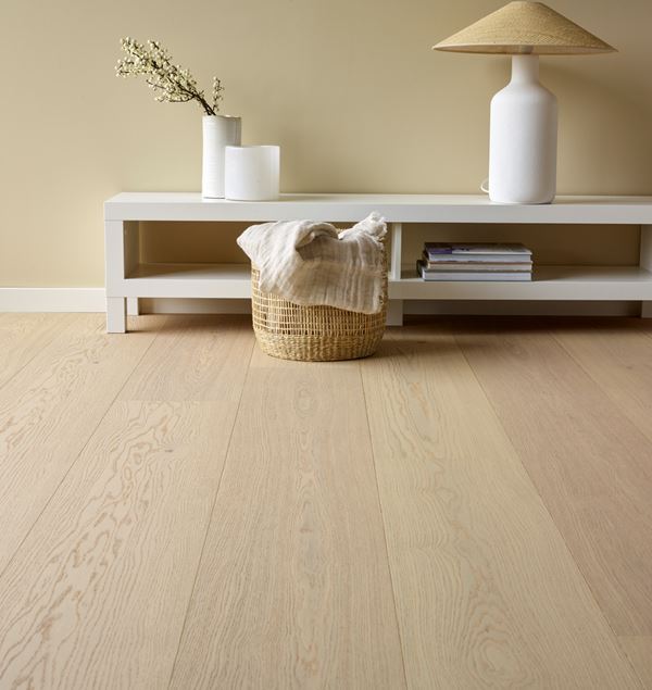 Moskus Kvitfjell Eik Herdet Tregulv