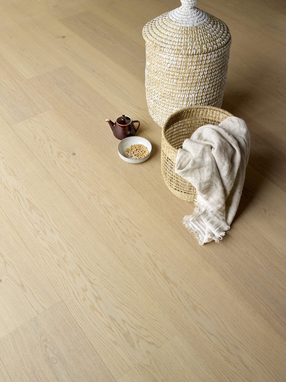 Moskus Kvitfjell Eik Herdet Tregulv