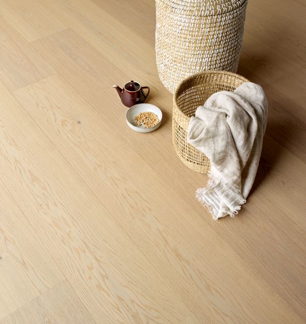 Moskus Kvitfjell Eik Herdet Tregulv