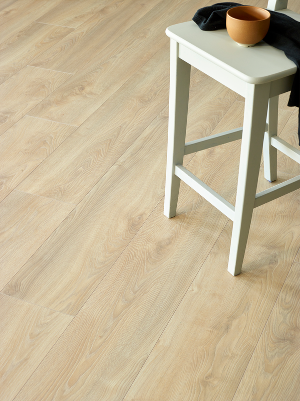 Moskus XL Lys Beige Eik Laminatgulv