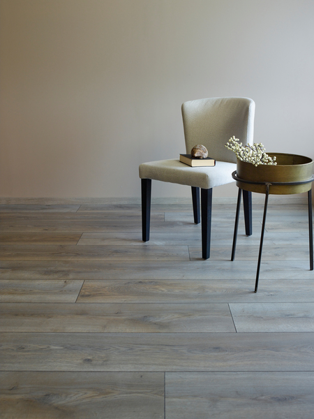 Moskus XL Sølvgrå Eik Laminatgulv