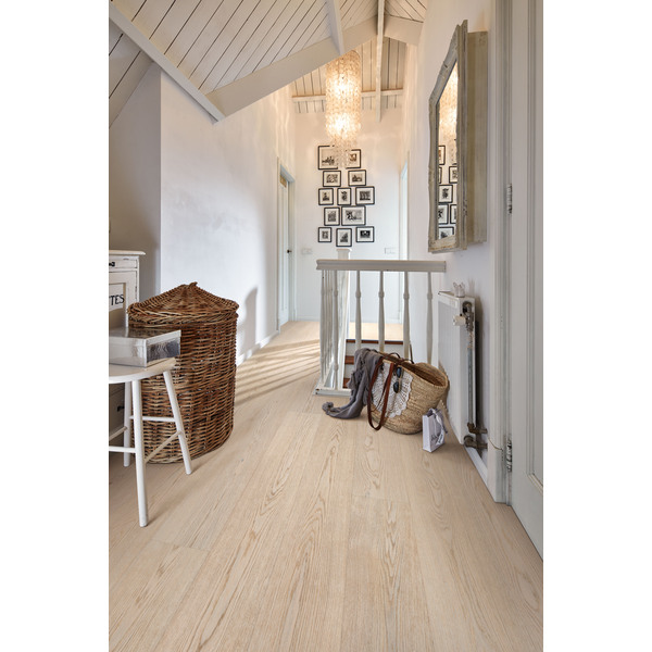 Saga Hardwood Wide Senja Eik Herdet Tregulv