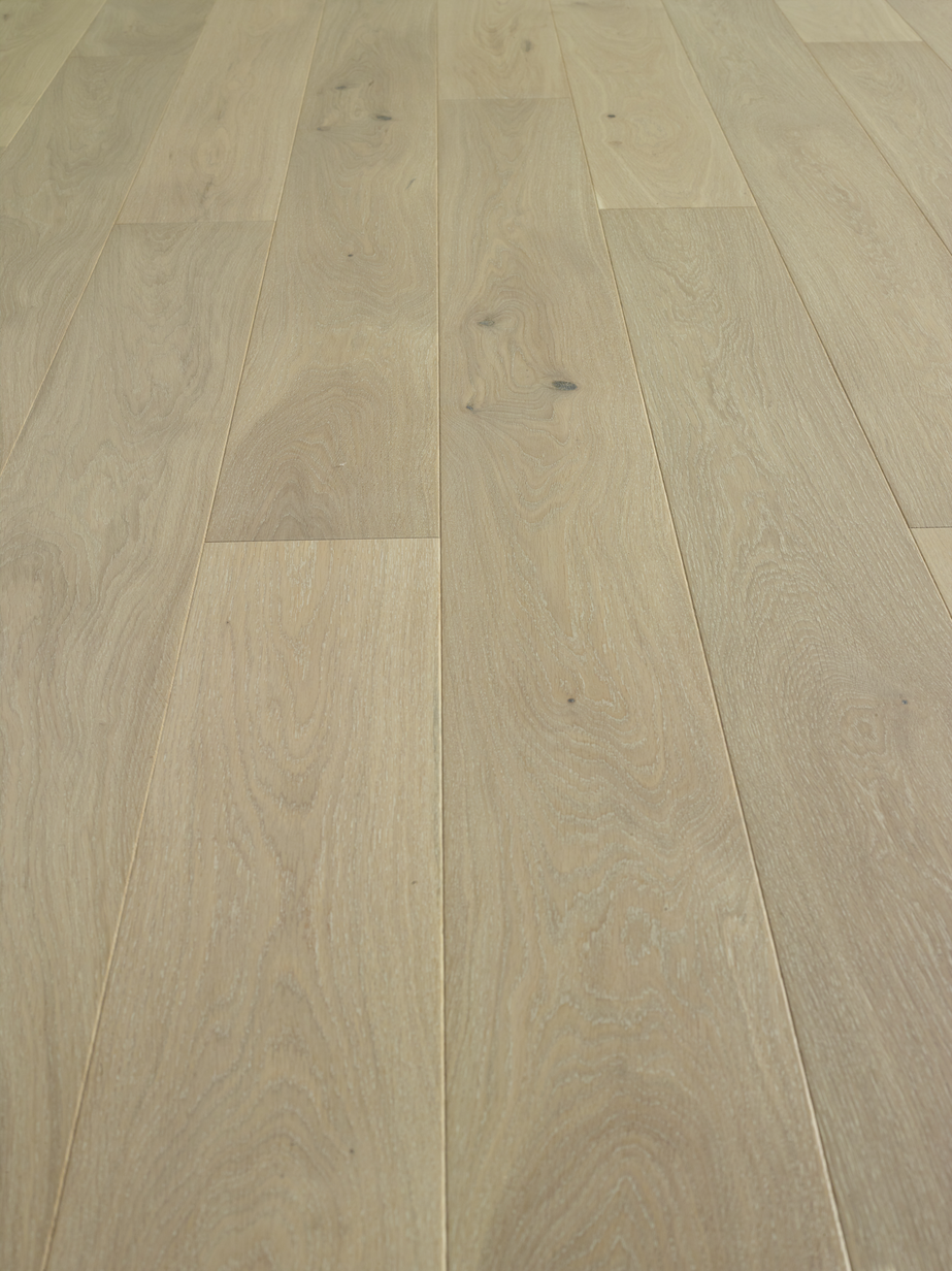 Saga Exclusive Cream Oak Parkett