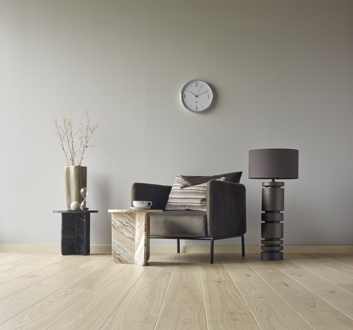 Saga Exclusive Titan Ash Parkett