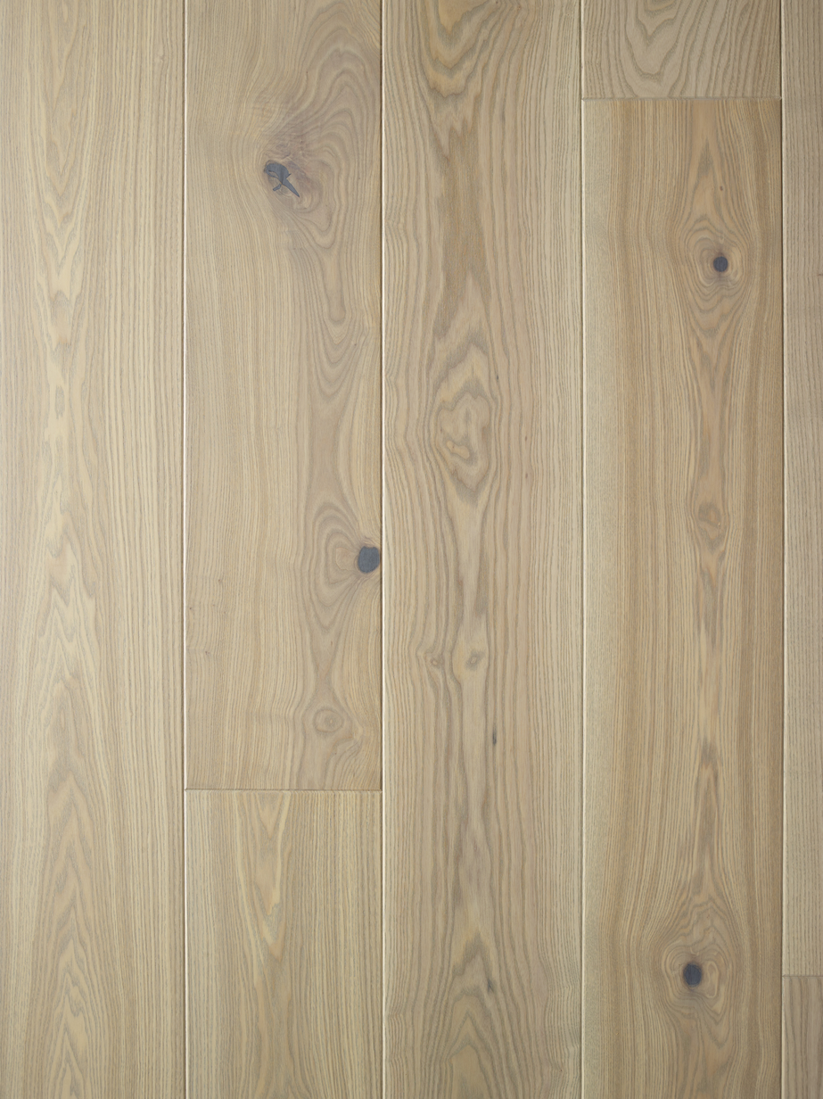 Saga Exclusive Titan Ash Parkett