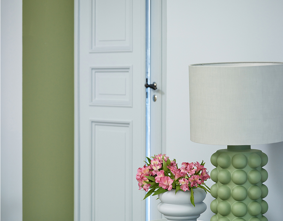 Vegg og dør: Sjøbris FR2601