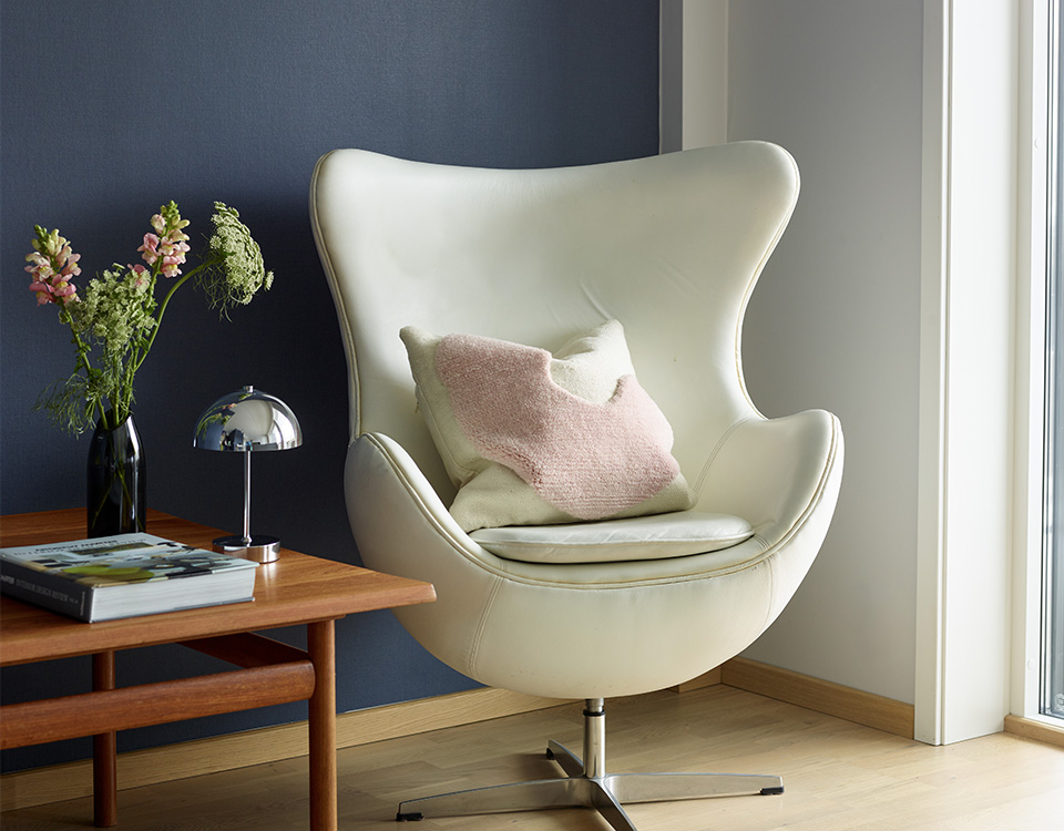 Tapet: Midolin 16044, Hvit vegg: Bomull FR2065 