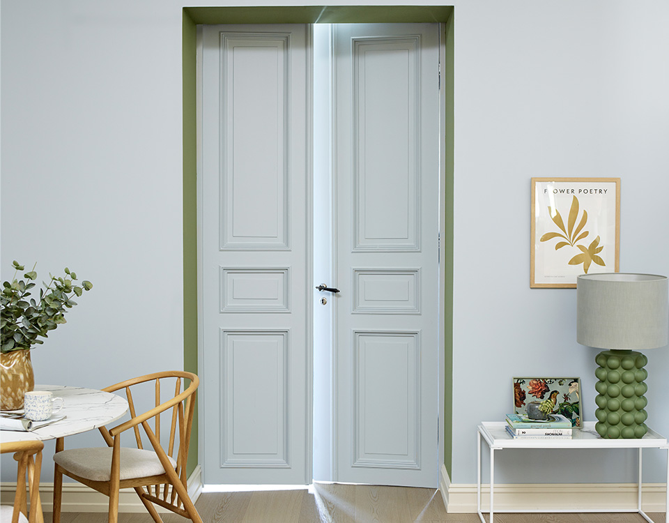 Vegg og dør: Sjøbris FR2601